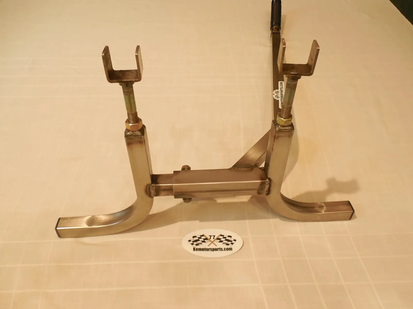 Adjustable bike stand