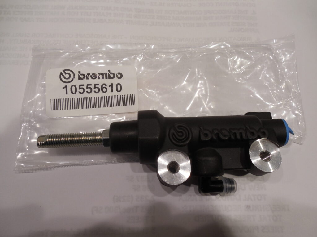 Brembo 12.7 mm rear master cylinder with rod