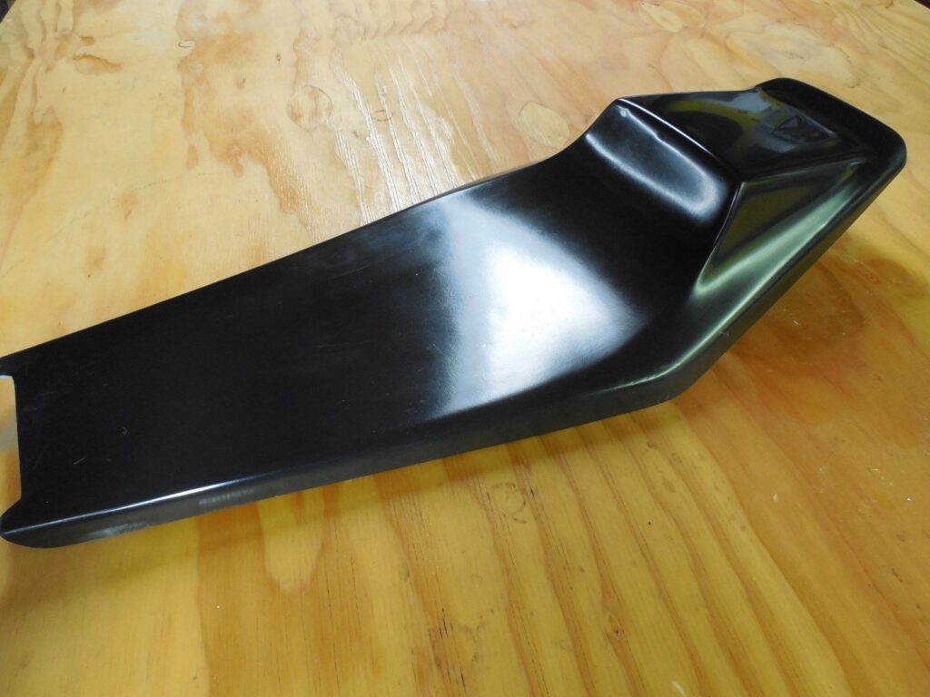 Knight style seat pan