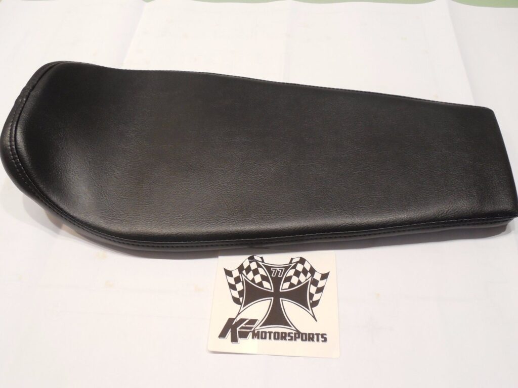 Early Knight style seat pad
