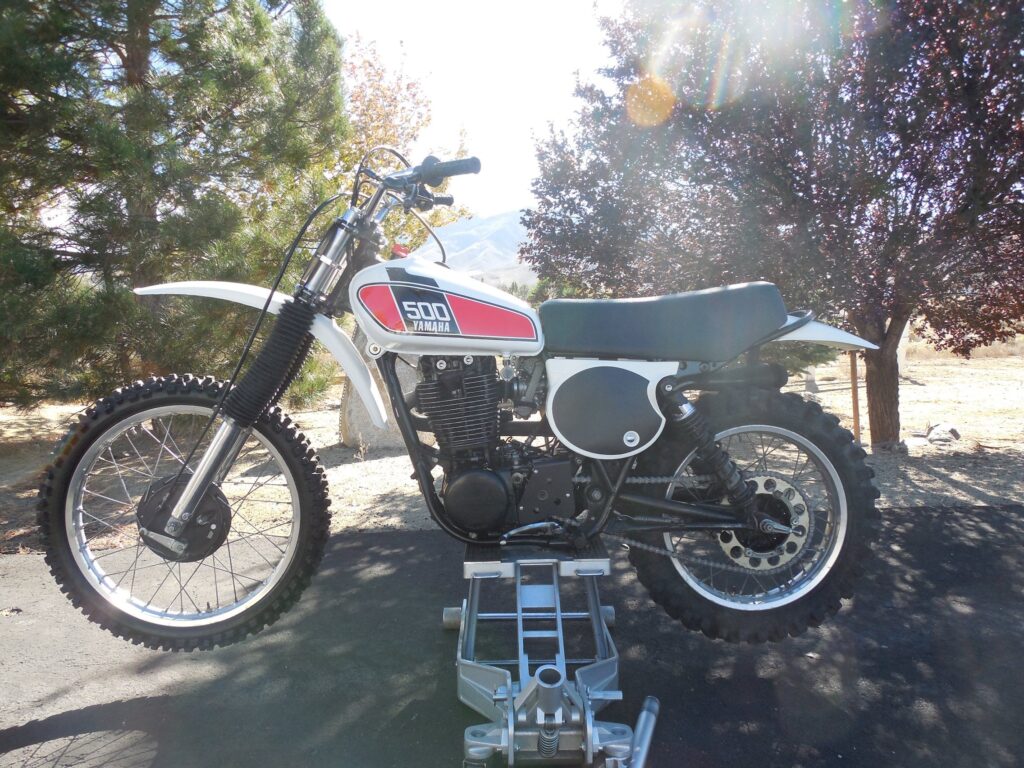 Yamaha TT500 dirt bike on a work stand